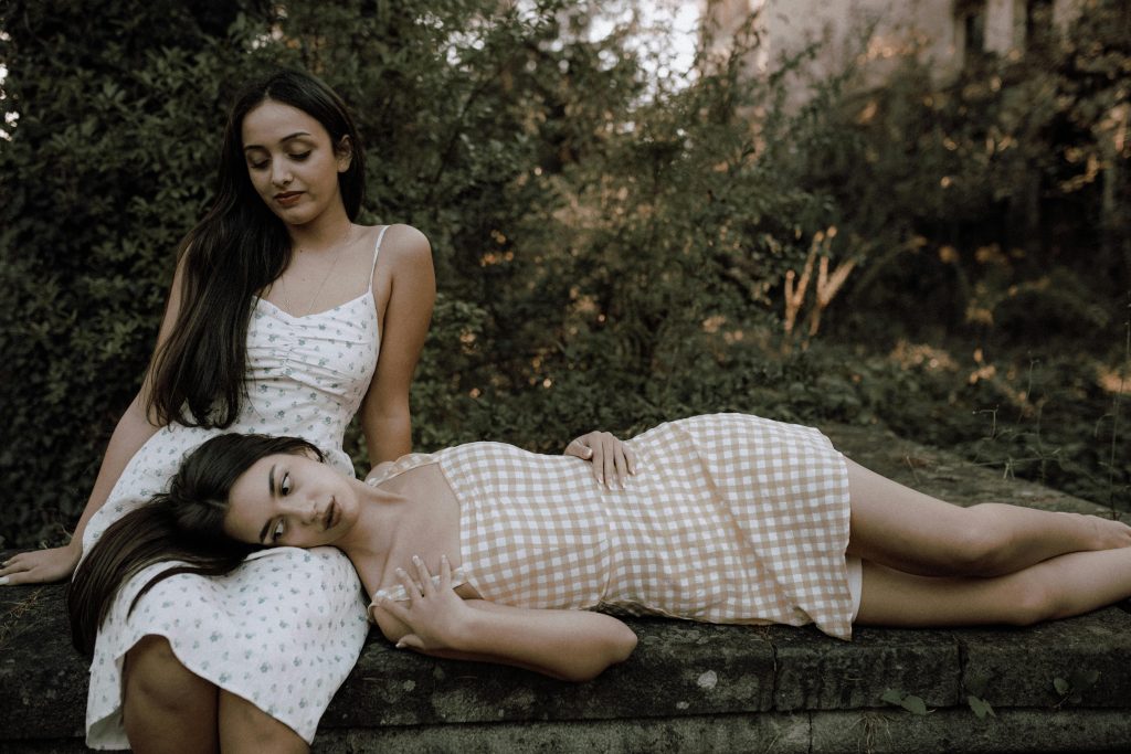 2025 Kadın Giyim Trendleri: Bu Yıl Neler Moda?