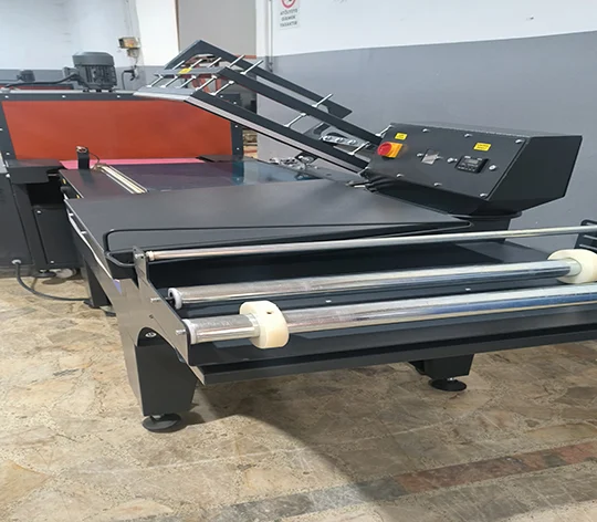 İbak Plk-T/45 Yarı Otomatik Shrink Makinesi